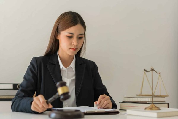 Avocat en droit des affaires à lyon : de bonnes raisons de l'engager