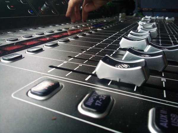 Événements d'entreprise : guide pour louer le matériel nécessaire